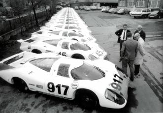 Revisión de los Porsche 917 para su homologación por parte de la FIA